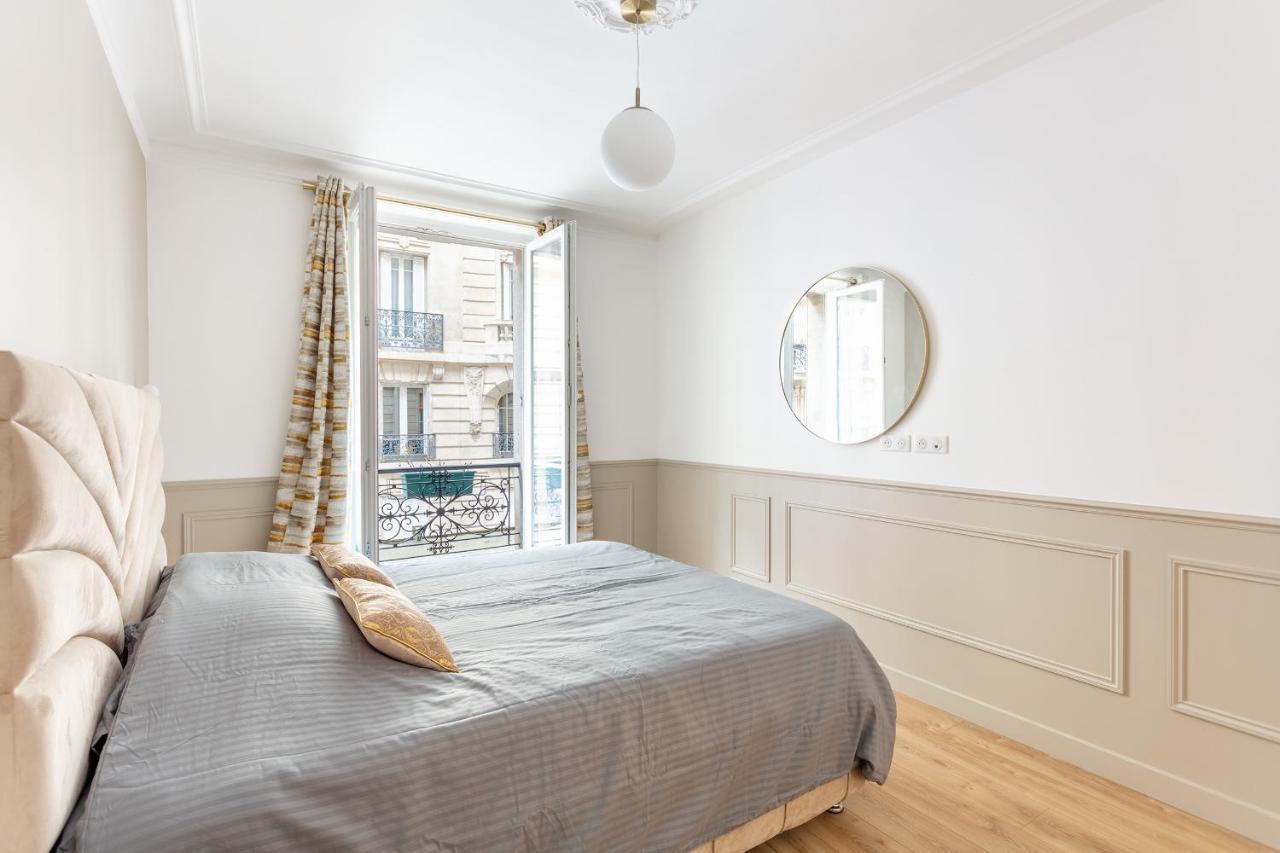 Suite Raphael Tour Eiffel Париж Экстерьер фото